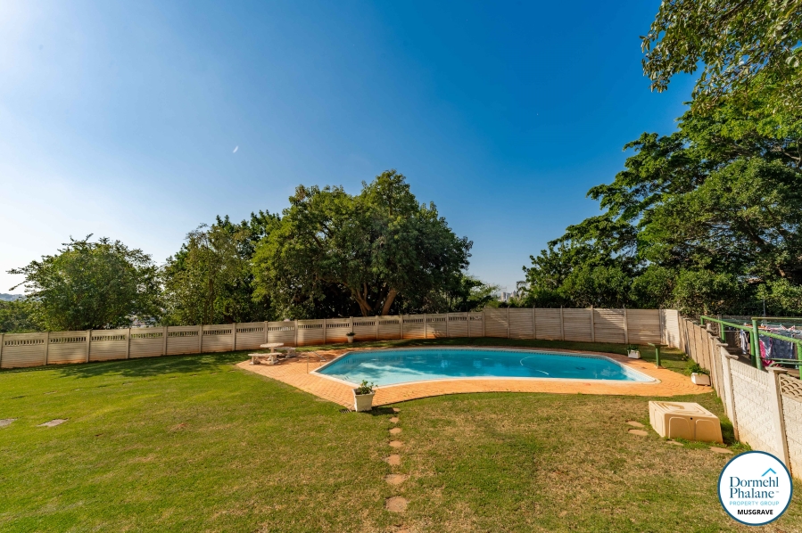 2 Bedroom Property for Sale in Glenwood Western Cape